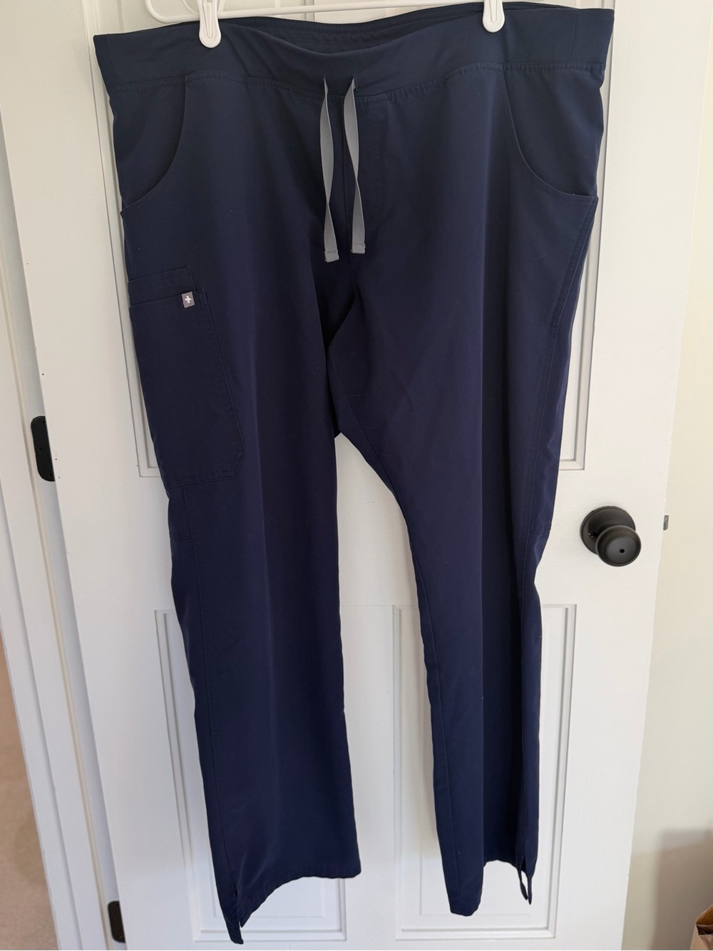 FIGS Technical Collection Women’s XXL Tall Navy Cargo Scrub Pants